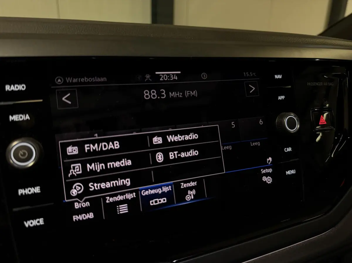 1.0 TSI R-Line Pano Virtual Sfeer IQ Light