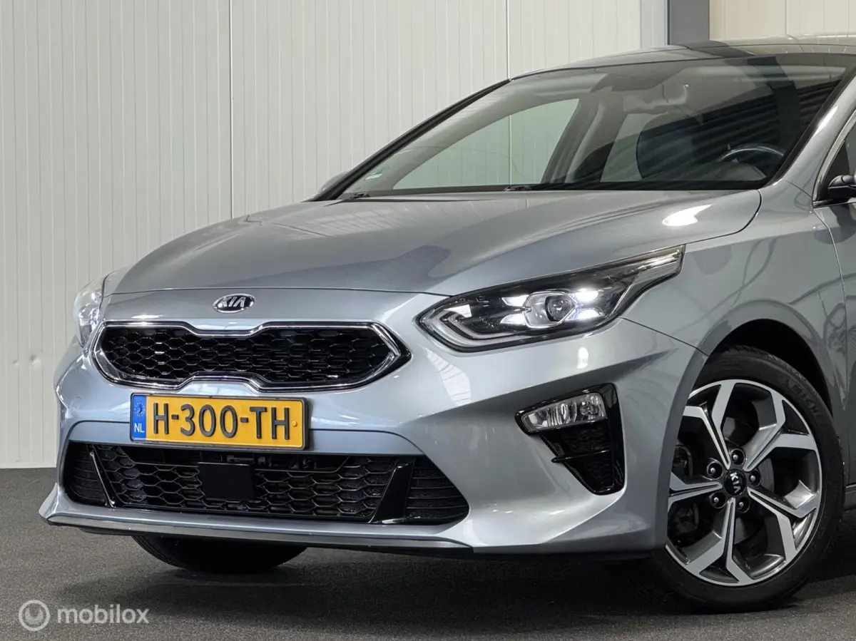 1.6 CRDi MHEV GT-Line Ed. [ NAP pano leder camera ]