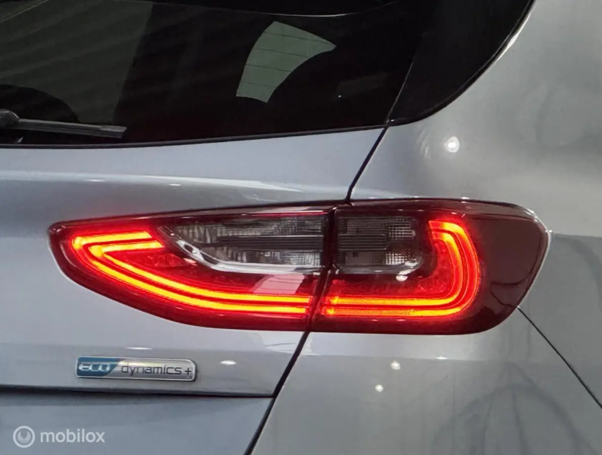 1.6 CRDi MHEV GT-Line Ed. [ NAP pano leder camera ]