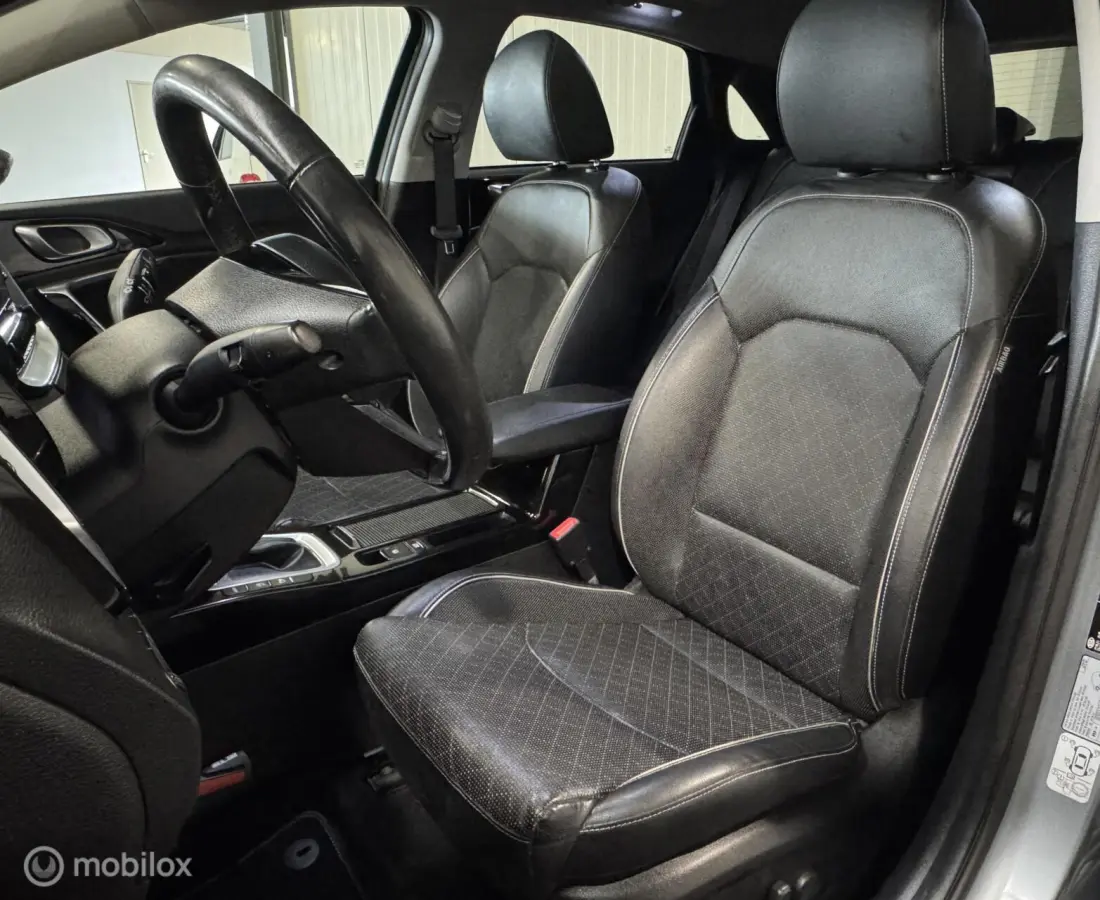 1.6 CRDi MHEV GT-Line Ed. [ NAP pano leder camera ]