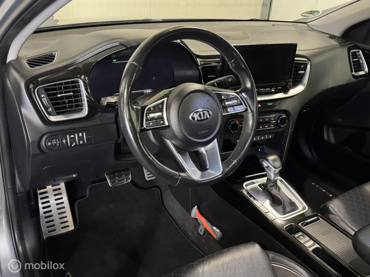 1.6 CRDi MHEV GT-Line Ed. [ NAP pano leder camera ]