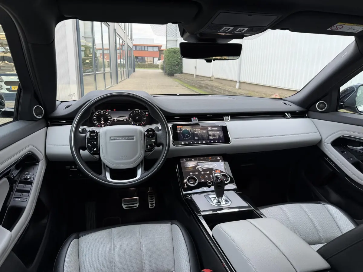 2.0 P200 AWD R-Dynamic S | NL-Auto/Pano-dak/20-inch/Meridian/Carplay/Leder
