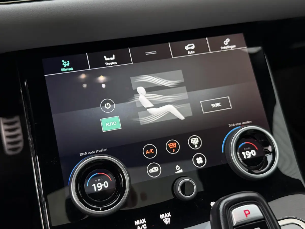 2.0 P200 AWD R-Dynamic S | NL-Auto/Pano-dak/20-inch/Meridian/Carplay/Leder