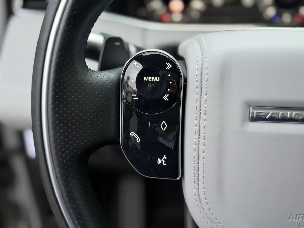 2.0 P200 AWD R-Dynamic S | NL-Auto/Pano-dak/20-inch/Meridian/Carplay/Leder