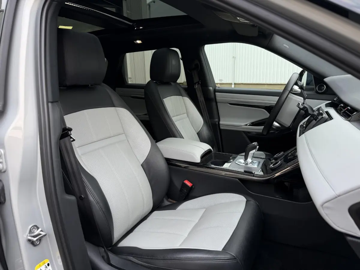 2.0 P200 AWD R-Dynamic S | NL-Auto/Pano-dak/20-inch/Meridian/Carplay/Leder