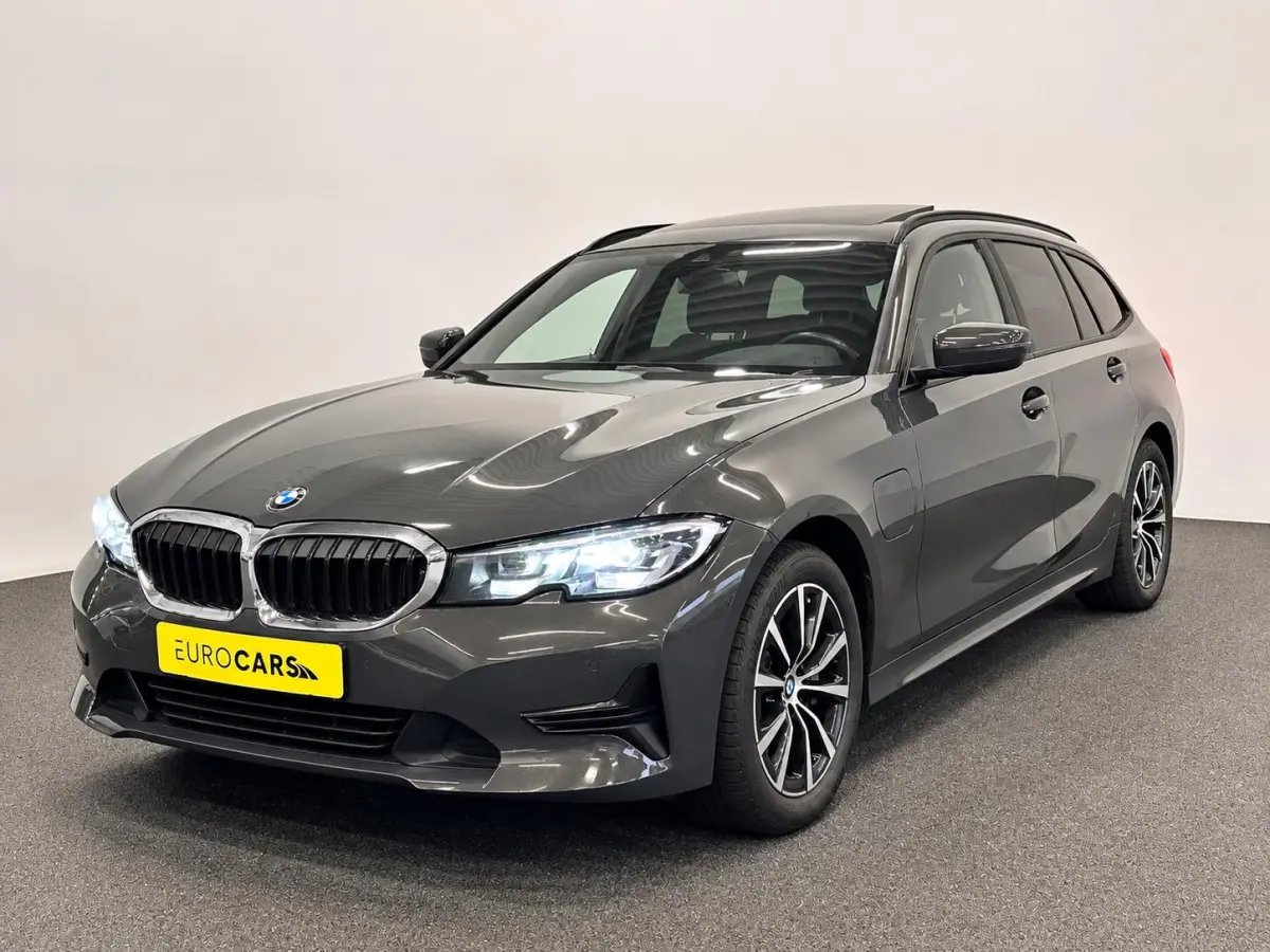 330e Sportline Panoramadak Navi Carplay Cruise Control Full LED PDC VA Privacy Glass Live Cockpit Professional DAB+ Shadowline Hemel Antraciet