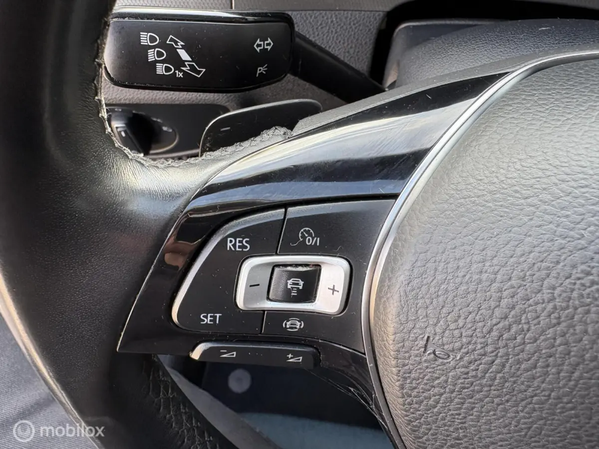 1.0 TSI AUTOMAAT/NAVI/CAMERA/CRUISE