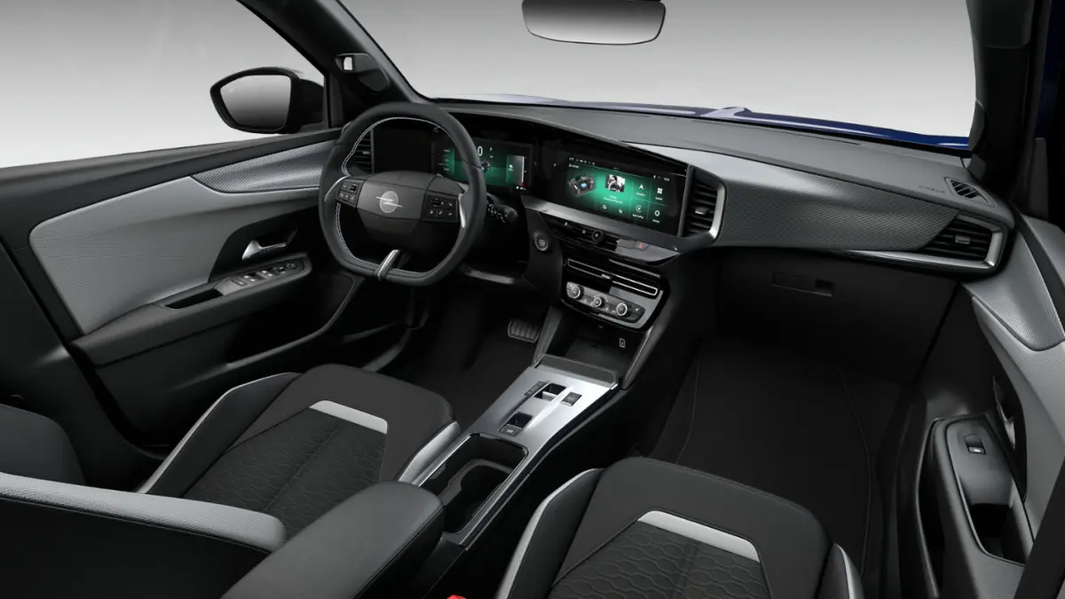 Business Edition - Electric | 17" Lichtmetalen velgen | Achteruitrijcamera | Adaptive Cruise control