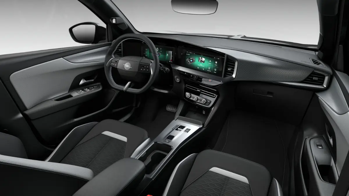 Business Edition - Electric | 17" Lichtmetalen velgen | Achteruitrijcamera | Adaptive Cruise control