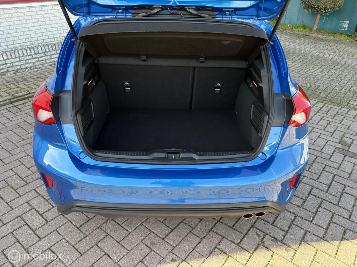 1.0 EcoBoost ST-LINE NAVI/CAMERA/CRUISE