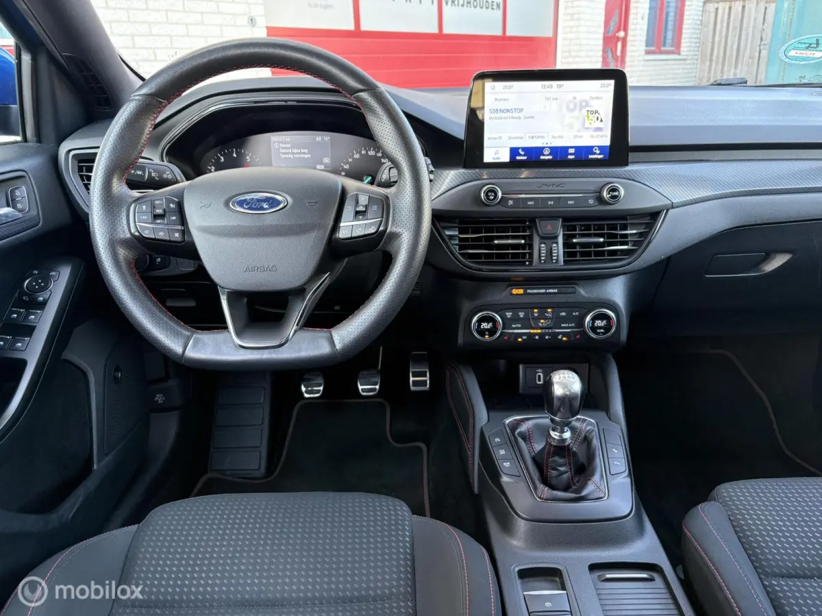 1.0 EcoBoost ST-LINE NAVI/CAMERA/CRUISE