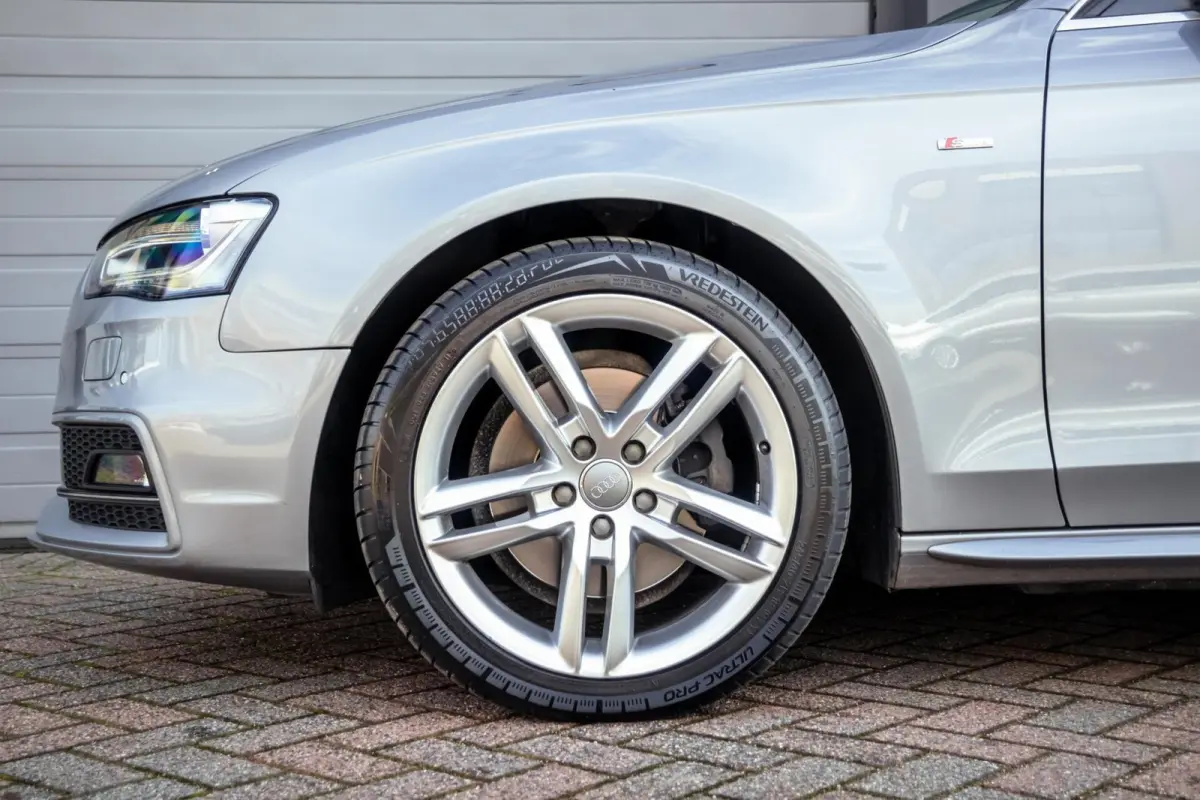 1.8 TFSI S-Line|Carplay|Trekhaak|PDC|Automaat|Half-Leder