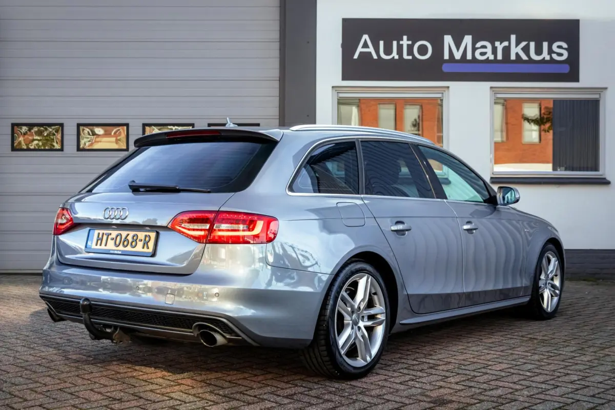 1.8 TFSI S-Line|Carplay|Trekhaak|PDC|Automaat|Half-Leder