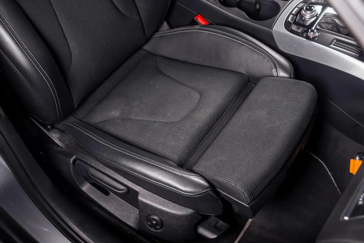 1.8 TFSI S-Line|Carplay|Trekhaak|PDC|Automaat|Half-Leder