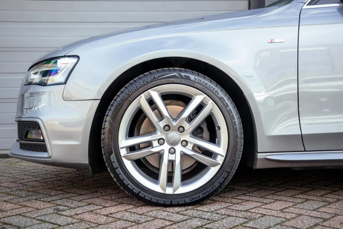 1.8 TFSI S-Line|Carplay|Trekhaak|PDC|Automaat|Half-Leder
