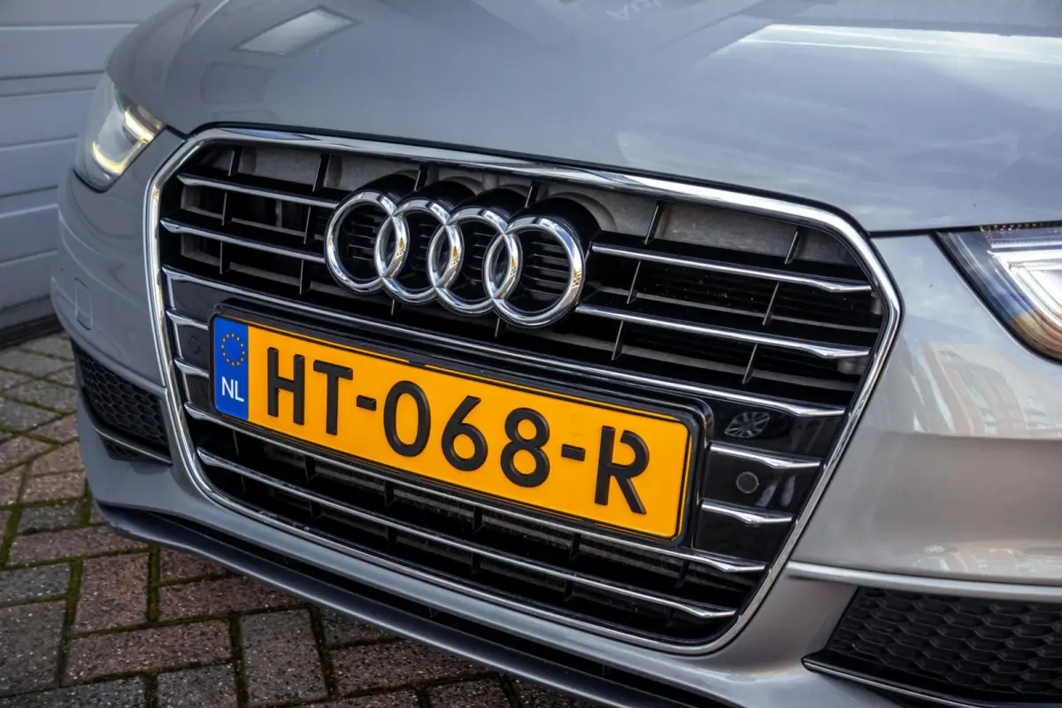 1.8 TFSI S-Line|Carplay|Trekhaak|PDC|Automaat|Half-Leder