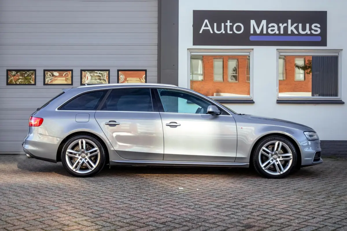 1.8 TFSI S-Line|Carplay|Trekhaak|PDC|Automaat|Half-Leder