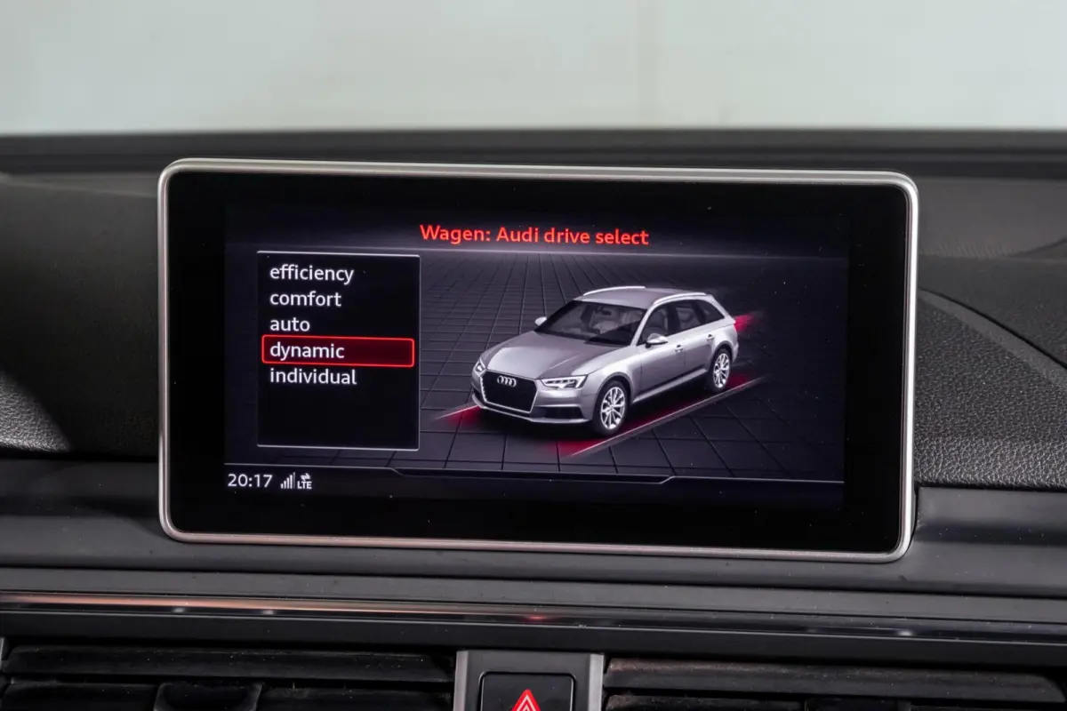 2.0 TFSI quattro S-Line |Pano|ACC|360|HUD|Keyless|Trekhaak|Matrix