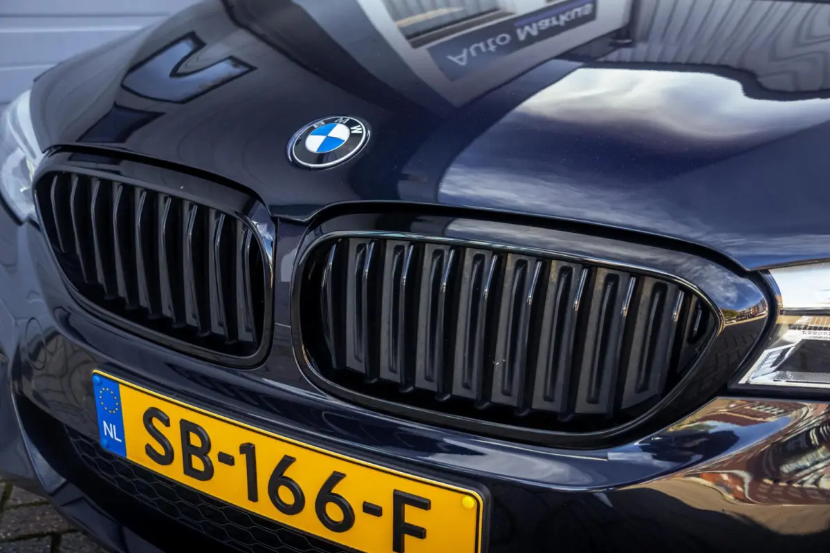 530i M-Sport|Pano|HUD|H&K|Nappa|Trekhaak|20"|Keyless