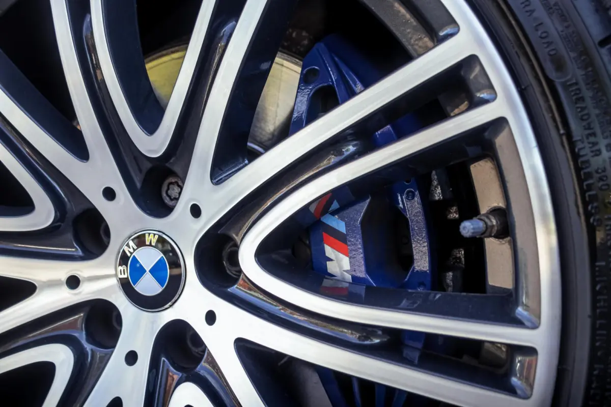 530i M-Sport|Pano|HUD|H&K|Nappa|Trekhaak|20"|Keyless