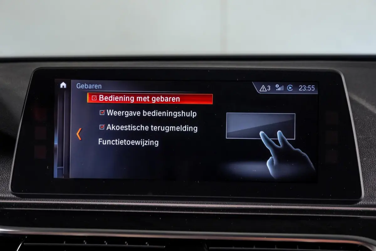 530i M-Sport|Pano|HUD|H&K|Nappa|Trekhaak|20"|Keyless