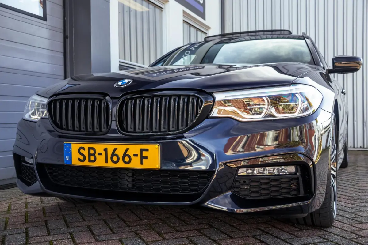 530i M-Sport|Pano|HUD|H&K|Nappa|Trekhaak|20"|Keyless
