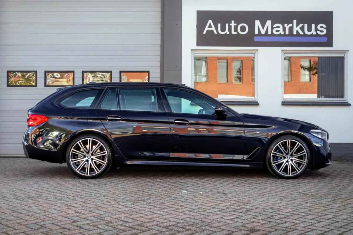 530i M-Sport|Pano|HUD|H&K|Nappa|Trekhaak|20"|Keyless