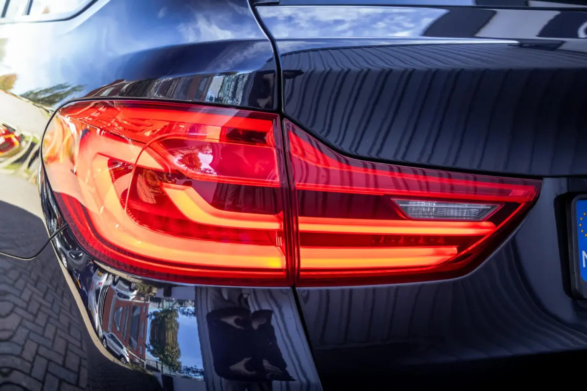 530i M-Sport|Pano|HUD|H&K|Nappa|Trekhaak|20"|Keyless