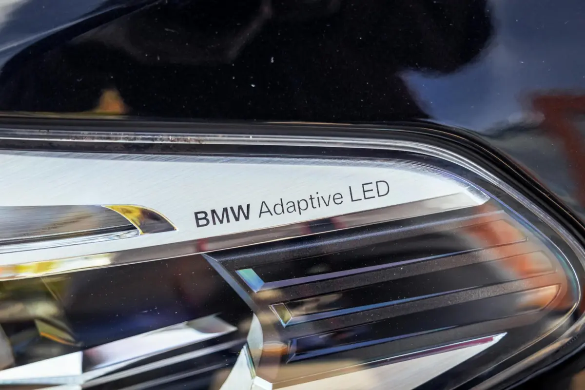 530i M-Sport|Pano|HUD|H&K|Nappa|Trekhaak|20"|Keyless