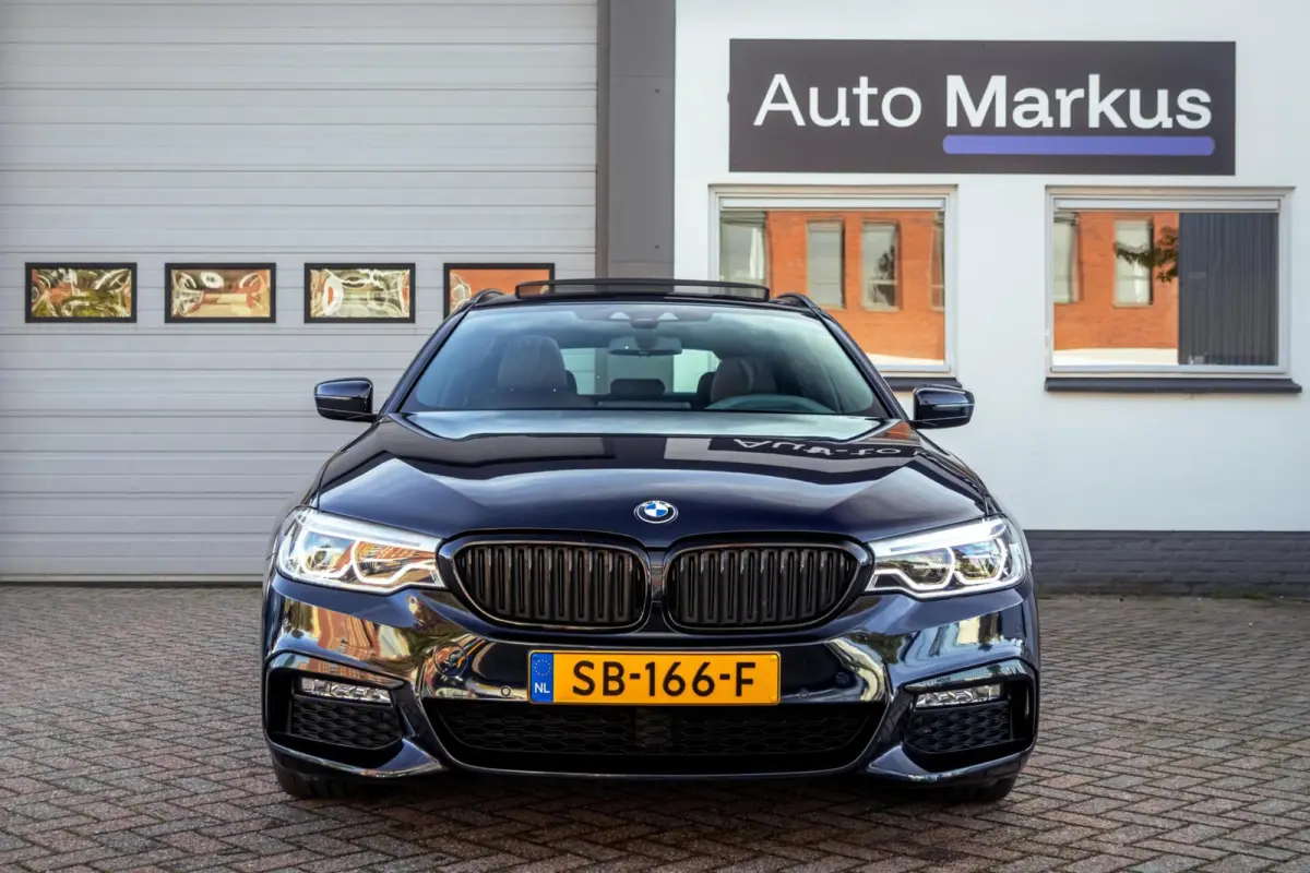 530i M-Sport|Pano|HUD|H&K|Nappa|Trekhaak|20"|Keyless