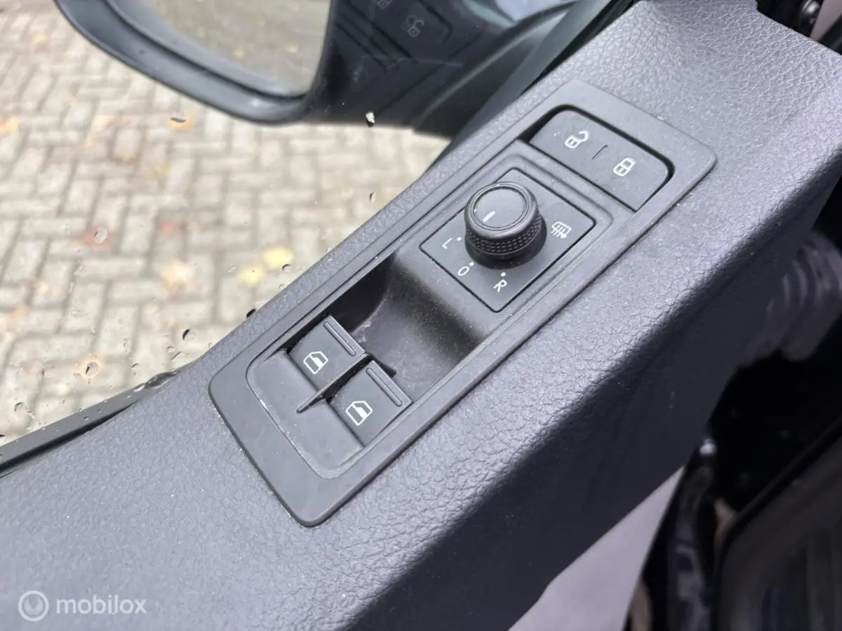 2.0 TDI L2H1 AUTOMAAT/200PK/SCHUIFDAK
