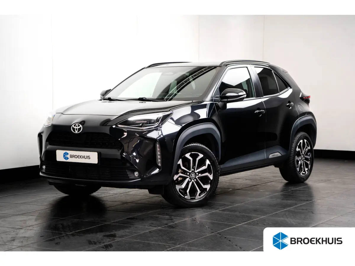 1.5 Hybrid 115 Dynamic | 1e Eigenaar! | LED | Stoel/Stuurverwarming | Clima | Camera | Cruise Adaptive | Parkeersensoren V+A | BLIS | Lichtmetalen Velgen