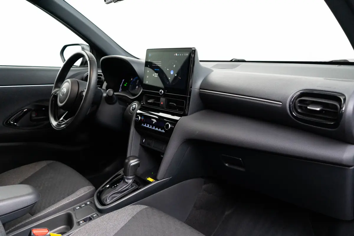 1.5 Hybrid 115 Dynamic | 1e Eigenaar! | LED | Stoel/Stuurverwarming | Clima | Camera | Cruise Adaptive | Parkeersensoren V+A | BLIS | Lichtmetalen Velgen