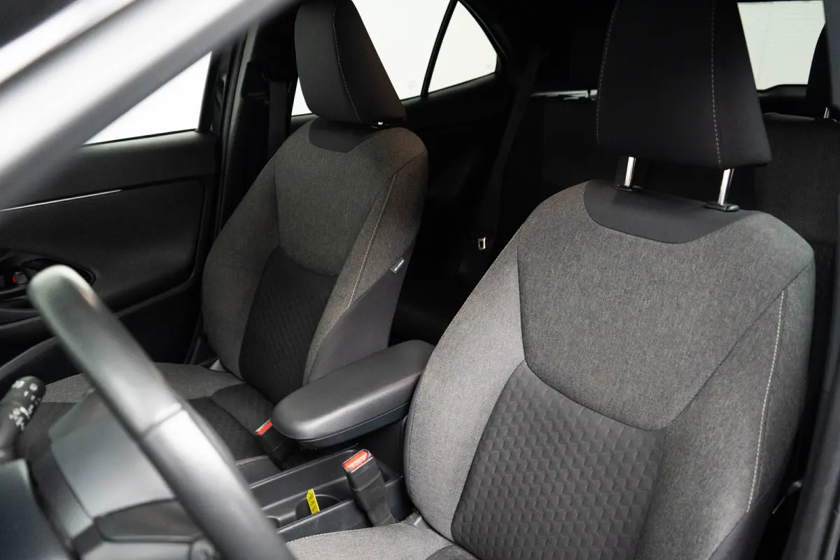 1.5 Hybrid 115 Dynamic | 1e Eigenaar! | LED | Stoel/Stuurverwarming | Clima | Camera | Cruise Adaptive | Parkeersensoren V+A | BLIS | Lichtmetalen Velgen