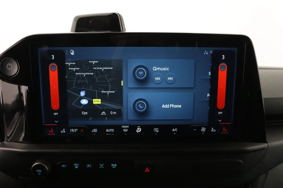 320 L1H1 Limited 71 kWh | Winterpack | Adap. Cruise Control | Trekhaak | Camera | | 13 polige trekhaak met Trailer Sway Control | 2 zitplaatsen rechtsvoor | 3-fase laadkabel mode 3 32A, 10 m