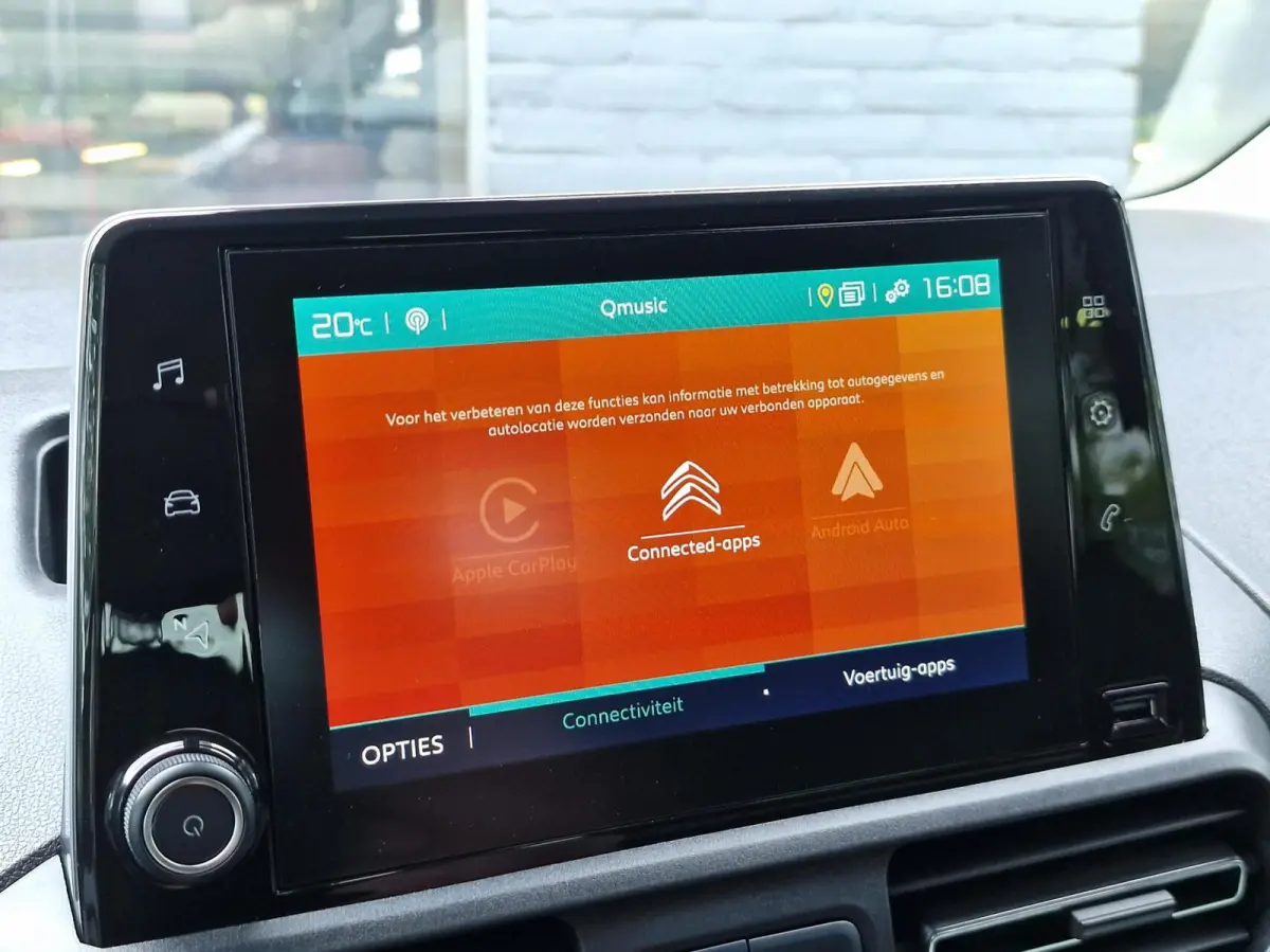 XL 1.2 PureTech Shine 7p.|Automaat|Clima|Carplay|Trekhaak|Camera|Head-up|7-persoons|