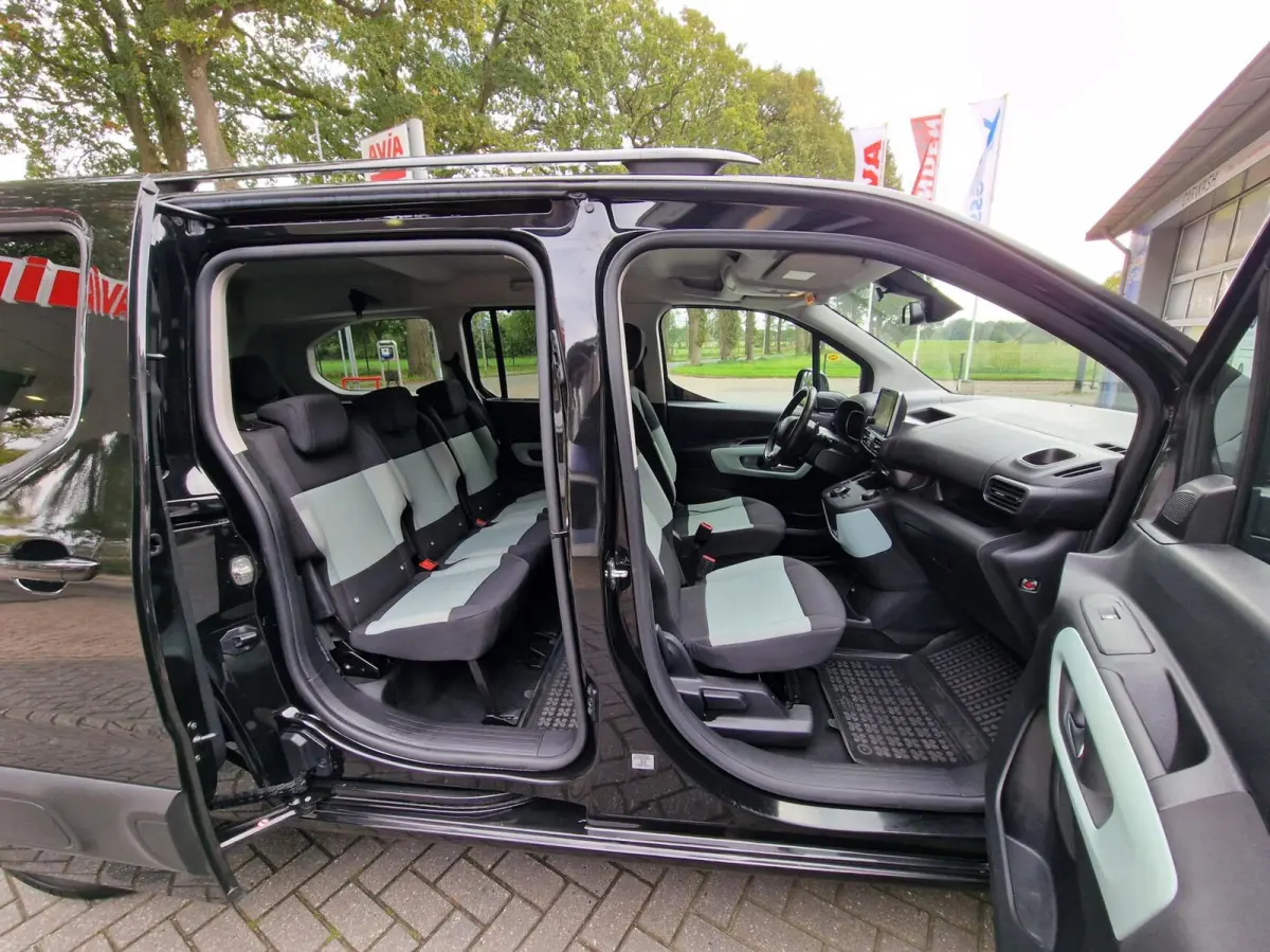 XL 1.2 PureTech Shine 7p.|Automaat|Clima|Carplay|Trekhaak|Camera|Head-up|7-persoons|