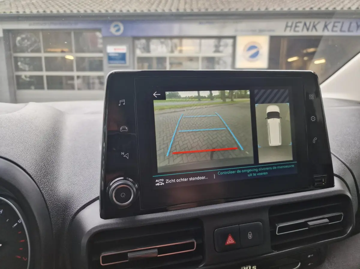 XL 1.2 PureTech Shine 7p.|Automaat|Clima|Carplay|Trekhaak|Camera|Head-up|7-persoons|