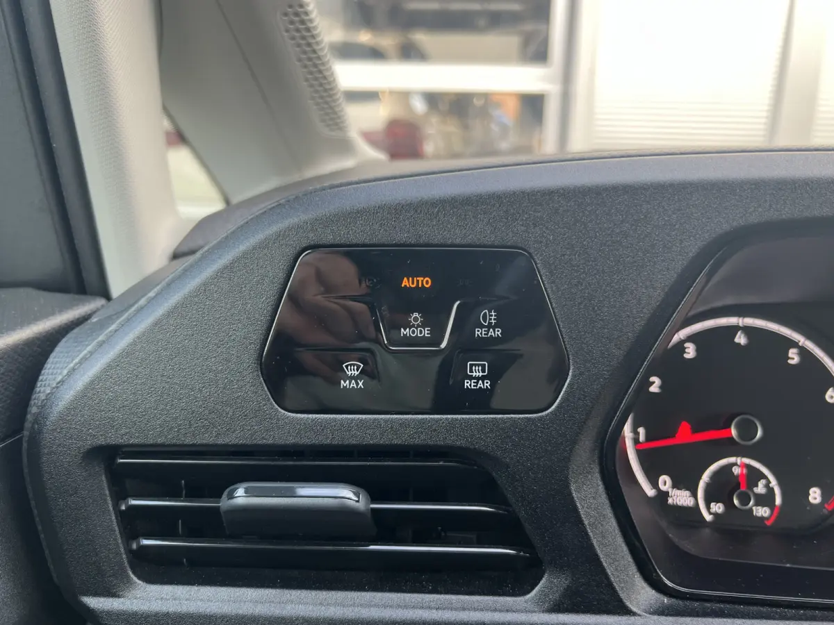 Maxi 1.5 TSI Style | Benzine | LM velgen | Parkeersensoren | Automaat |