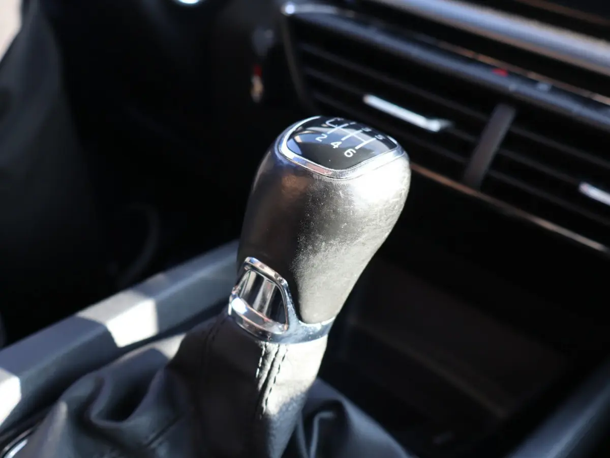 1.0 TSI 110pk Ambition | Cruise Control | Apple Carplay/Android Auto | LED Koplampen | Parkeersensor Achter