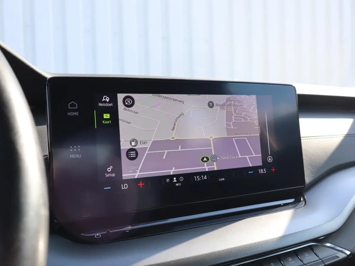 1.0 TSI 110pk Ambition | Cruise Control | Apple Carplay/Android Auto | LED Koplampen | Parkeersensor Achter