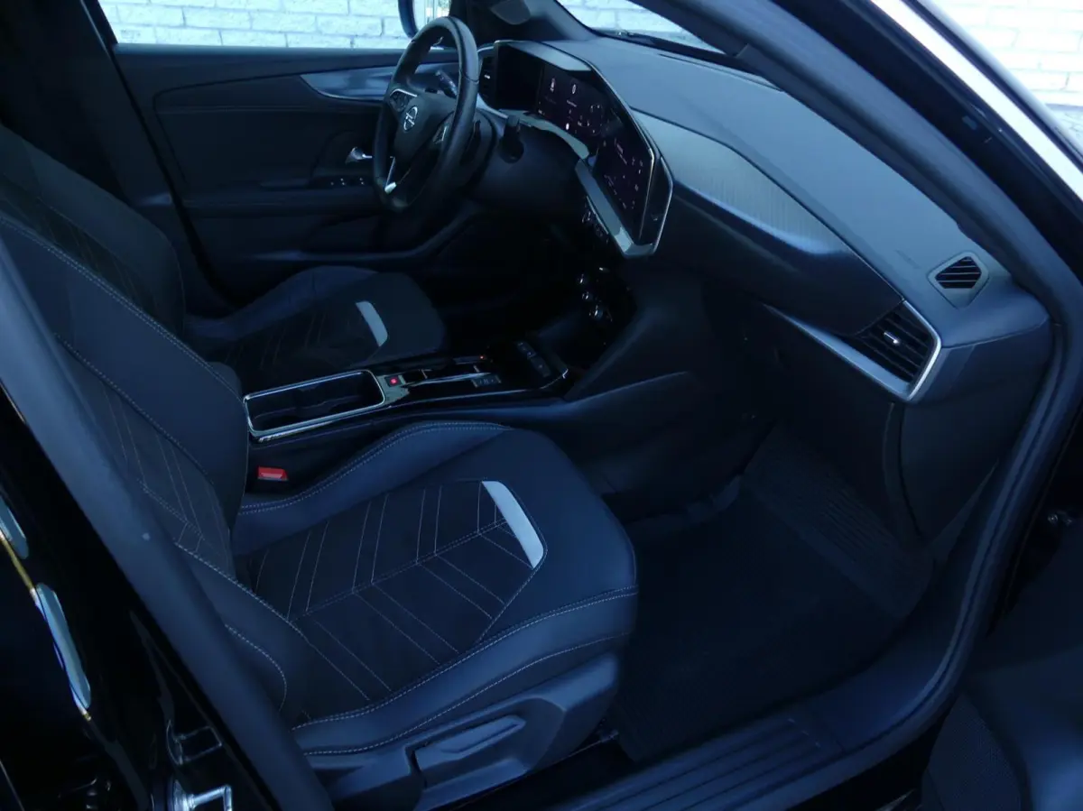1.2 Turbo Ultimate 130PK AUTOMAAT CAMERA/ADAP.CRUISE/DIG.COCKPIT/STOEL+STUURVERW.