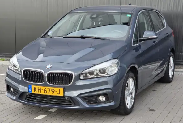 218i Centennial Executive Navi