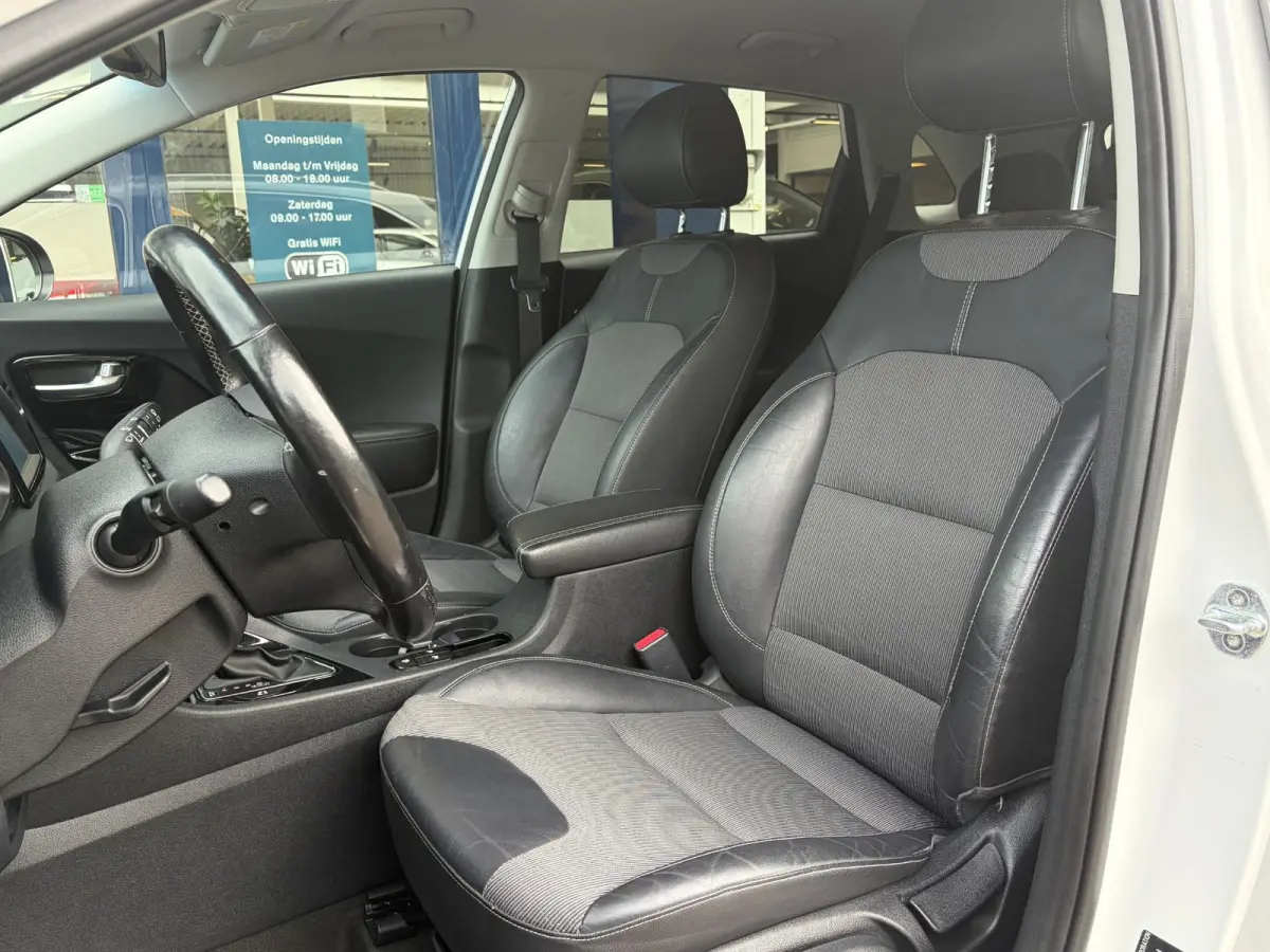 1.6 GDi Hybrid BusinessLine / Automaat / Stuur-/Stoelverwarming / Adaptieve Cruise-Control / Apple-Carplay & Android-Auto / Trekhaak / Climate-Control / Keyless / Radio-Bluetooth / Navi / Ca