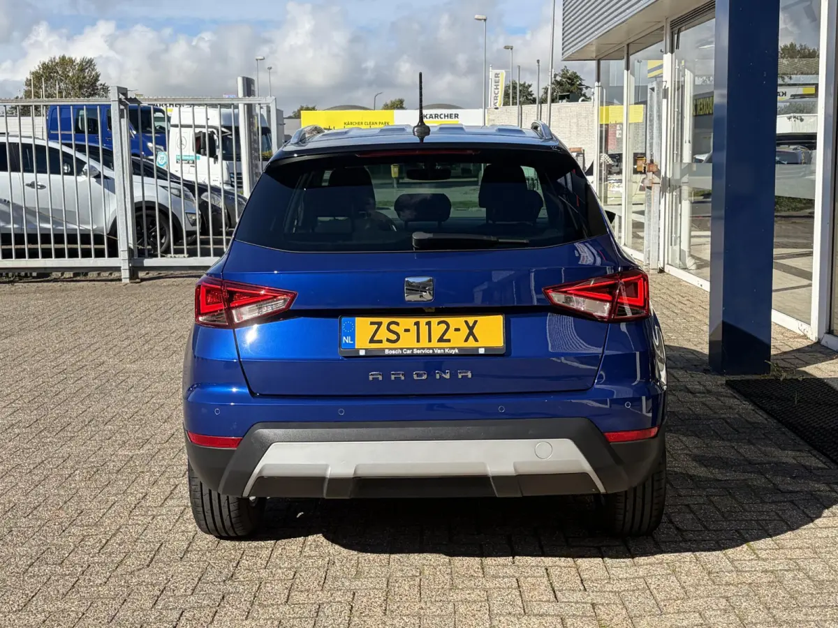 1.0 TSI Xcellence Business Intense / Automaat / NL-Auto / 76.000 KM / Adaptieve Cruise-Control / Apple-Carplay & Android-Auto / Draadloze-Telefoonlader / Keyless / Climate-Control / PDC met 