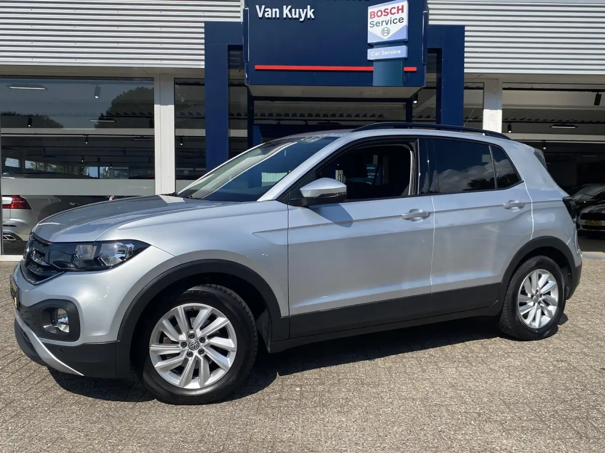 1.0 TSI Life / Automaat / 74.000 Km / Radio-Bluetooth / Navi / Stoelverwarming / adaptieve Cruise-Control / Climate-Control / Lane-Assist / Getint Glas / ELKTR-Pakket / PDC V+A / LMV 16'' / 