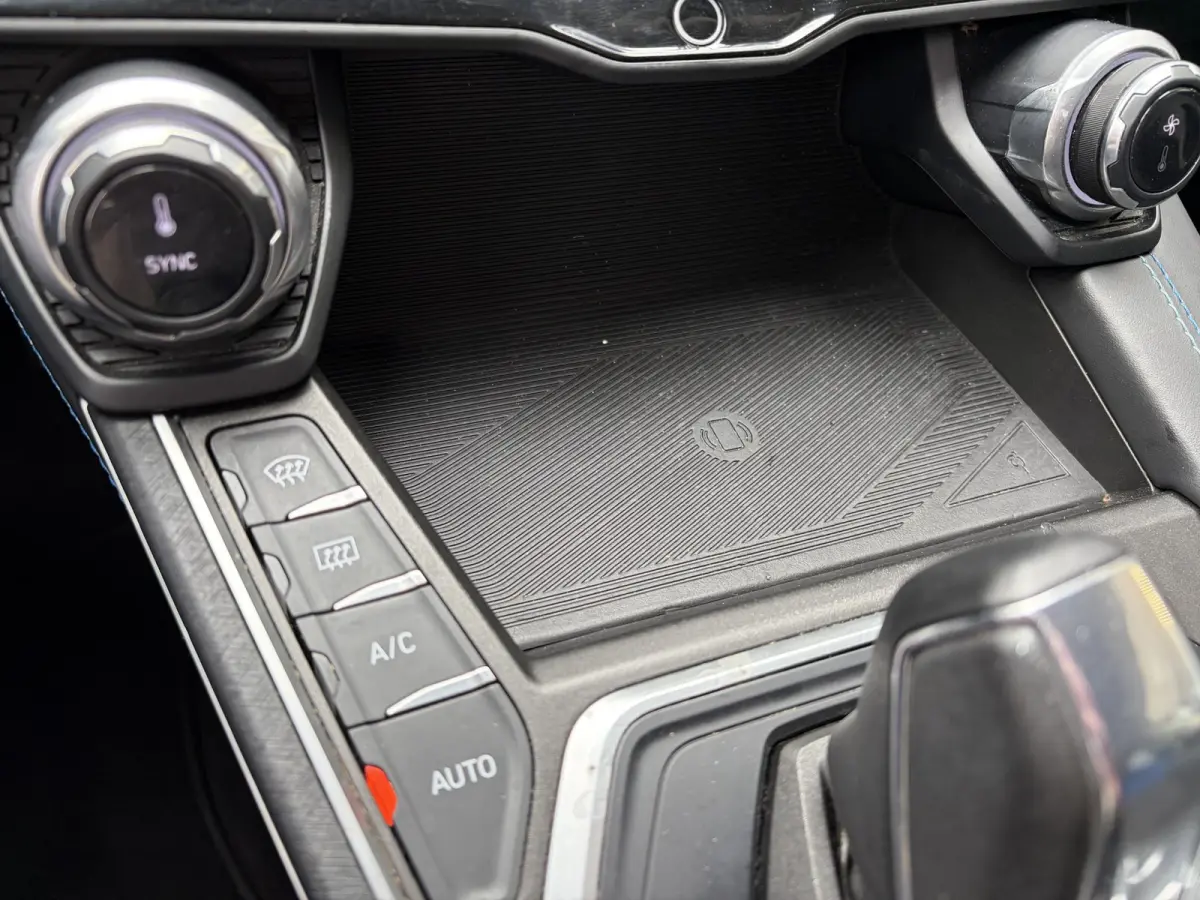 1.5 / Zwarte-Dakhemel / Automaat / NL-Auto / SOH 93,5% / Dealer-Onderhouden / 262 PK / Open-Panodak / Adaptieve Cruise-Control Stop&Go / Stoelverwarming / Infinity Premium Audio / 360°-Came