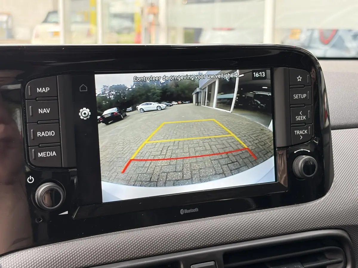 1.0 Comfort Smart 5-zits / 5-Deurs / NL-Auto / Dealer-Onderhouden / Cruise-Control / Apple-Carplay & Android-Auto / DAB Radio-Bluetooth / Navi / Camera / ENZ.