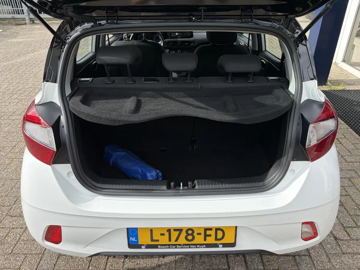 1.0 Comfort Smart 5-zits / 5-Deurs / NL-Auto / Dealer-Onderhouden / Cruise-Control / Apple-Carplay & Android-Auto / DAB Radio-Bluetooth / Navi / Camera / ENZ.
