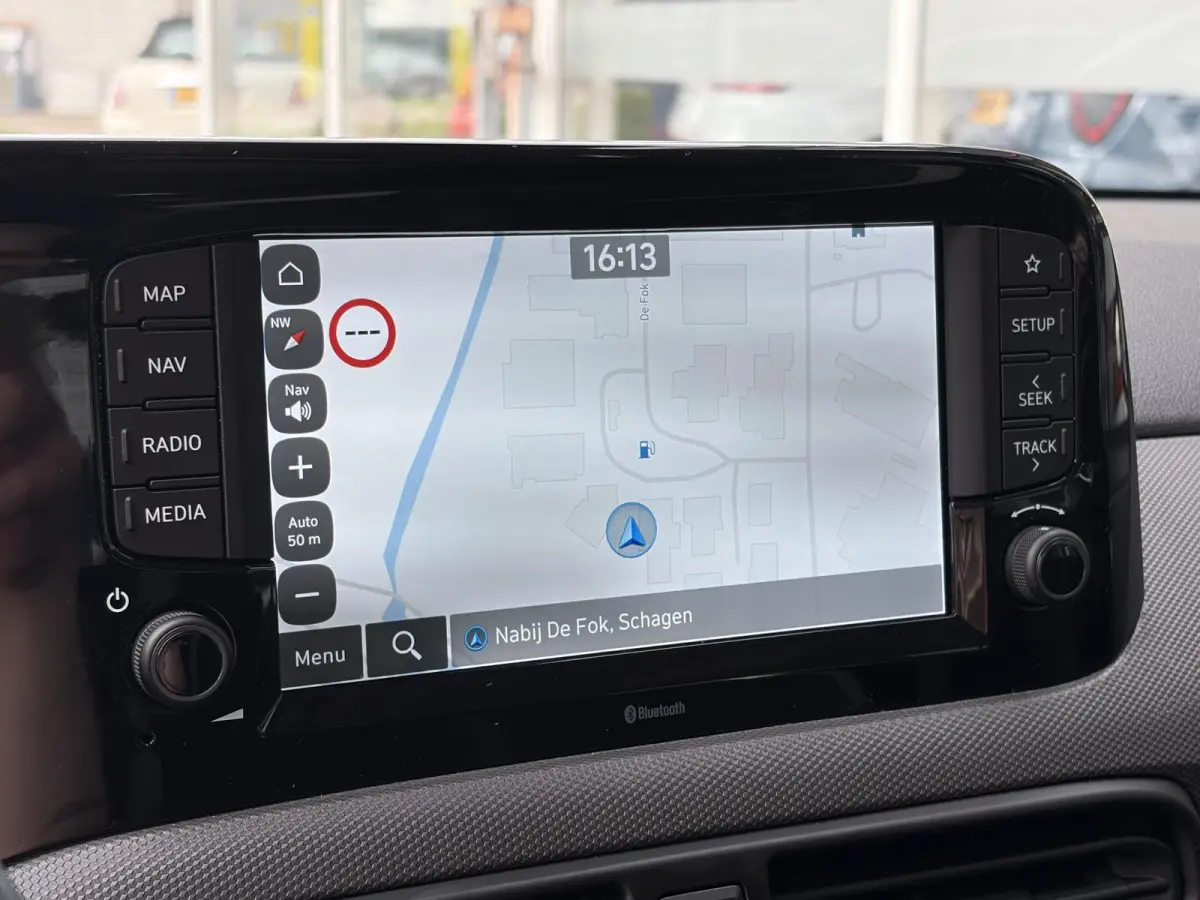 1.0 Comfort Smart 5-zits / 5-Deurs / NL-Auto / Dealer-Onderhouden / Cruise-Control / Apple-Carplay & Android-Auto / DAB Radio-Bluetooth / Navi / Camera / ENZ.